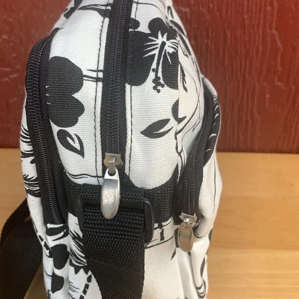 👜 Cute Shoulder Bag NWOT